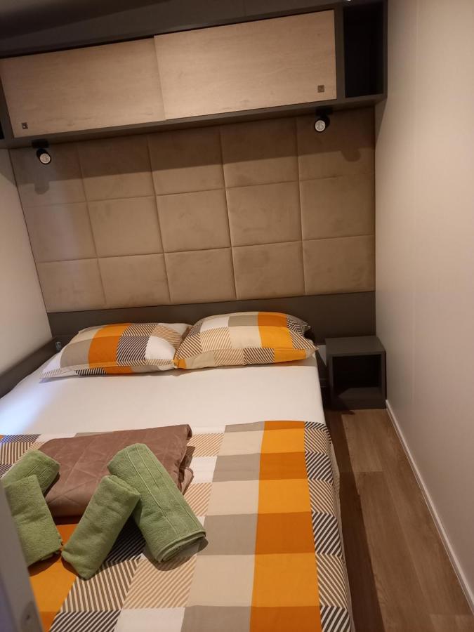 Mobile Home Agava Biograd Na Moru Luaran gambar